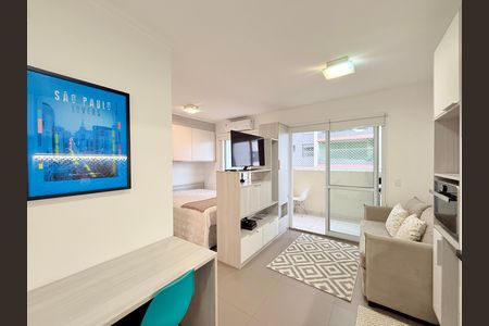 Apartamento para alugar com 1 quarto, 32m² em Santo Amaro, São Paulo