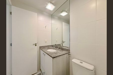 Banheiro Suite de apartamento para alugar com 1 quarto, 32m² em Santo Amaro, São Paulo