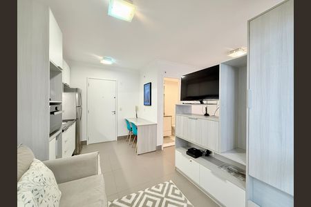 Sala de apartamento para alugar com 1 quarto, 32m² em Santo Amaro, São Paulo