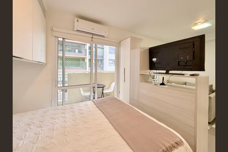 Suite de apartamento para alugar com 1 quarto, 32m² em Santo Amaro, São Paulo