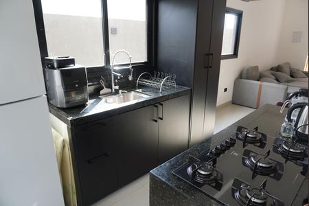 Cozinha de casa de condomínio à venda com 3 quartos, 150m² em Alphaville, Santana de Parnaíba