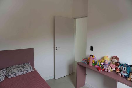 Casa de condomínio à venda com 150m², 3 quartos e 2 vagasQuarto 2