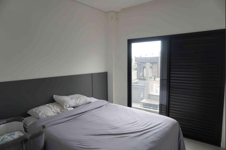 Casa de condomínio à venda com 150m², 3 quartos e 2 vagasSuite