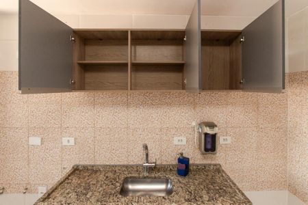 Apartamento para alugar com 68m², 2 quartos e 1 vaga Apartamento para alugar com 68m², 2 quartos e 1 vagaCozinha e Área de Serviço