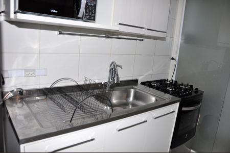 Apartamento para alugar com 65m², 2 quartos e 1 vaga Apartamento para alugar com 65m², 2 quartos e 1 vagaDetalhe - Cozinha Americana