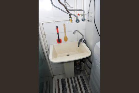 Apartamento para alugar com 65m², 2 quartos e 1 vaga Apartamento para alugar com 65m², 2 quartos e 1 vagaDetalhe - Área de Serviço