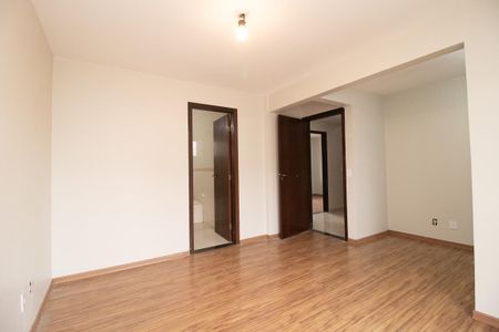 Casa de condomínio para alugar com 178m², 4 quartos e 2 vagas Casa de condomínio para alugar com 178m², 4 quartos e 2 vagasQuarto 2 - Suíte