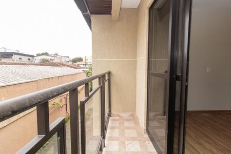 Sacada de casa de condomínio à venda com 4 quartos, 178m² em Uberaba, Curitiba
