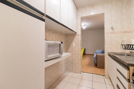 Apartamento para alugar com 86m², 3 quartos e 1 vaga Apartamento para alugar com 86m², 3 quartos e 1 vagaCozinha - Armários