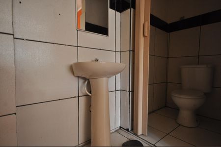 Casa para alugar com 110m², 2 quartos e 1 vagaBanheiro 2