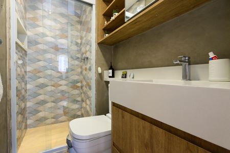 Apartamento à venda com 59m², 2 quartos e 1 vaga Apartamento à venda com 59m², 2 quartos e 1 vagaBanheiro