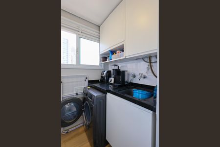 Apartamento à venda com 59m², 2 quartos e 1 vaga Apartamento à venda com 59m², 2 quartos e 1 vagaÁrea de Serviço