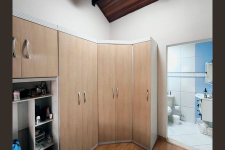 Casa à venda com 4 quartos, 417m² em Jardim Santa Rita de Cassia, Jundiaí