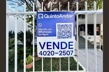Apartamento à venda com 60m², 2 quartos e 1 vaga Apartamento à venda com 60m², 2 quartos e 1 vagaPlaca