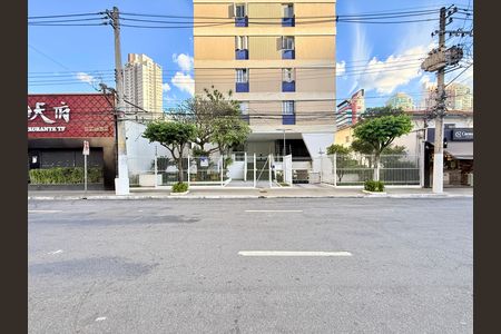 Apartamento à venda com 60m², 2 quartos e 1 vaga Apartamento à venda com 60m², 2 quartos e 1 vagaFachada