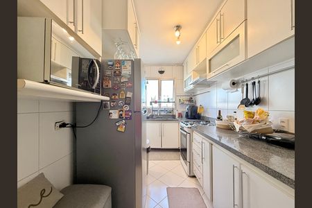 Apartamento à venda com 60m², 2 quartos e 1 vaga Apartamento à venda com 60m², 2 quartos e 1 vagaCozinha