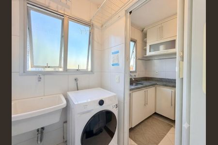 Apartamento à venda com 60m², 2 quartos e 1 vaga Apartamento à venda com 60m², 2 quartos e 1 vagaÁrea de Serviço