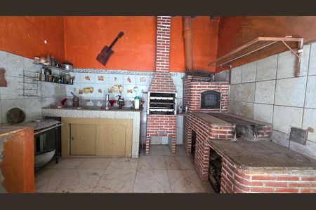 Área comum - Churrasqueira de casa para alugar com 2 quartos, 485m² em Imperial, Vespasiano
