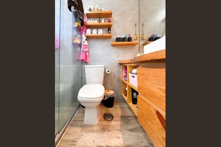 Banheiro da Suíte de apartamento à venda com 3 quartos, 70m² em Taboão, São Bernardo do Campo