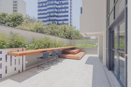 Piscina de kitnet/studio à venda com 1 quarto, 24m² em Perdizes, São Paulo