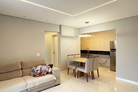 Sala de apartamento para alugar com 3 quartos, 84m² em Marapé, Santos