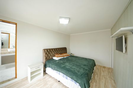 Casa para alugar com 3 quartos, 250m² em Vila Primavera, São Paulo