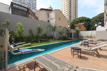 Área comum - Piscina de apartamento para alugar com 1 quarto, 28m² em Pinheiros, São Paulo