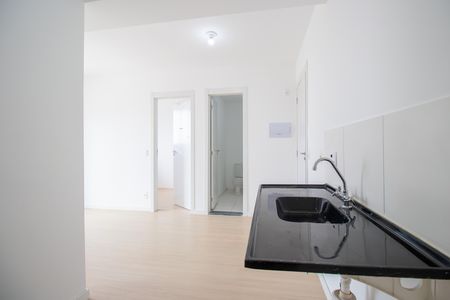 Apartamento para alugar com 40m², 2 quartos e sem vaga Apartamento para alugar com 40m², 2 quartos e sem vagaCozinha e Área de Serviço