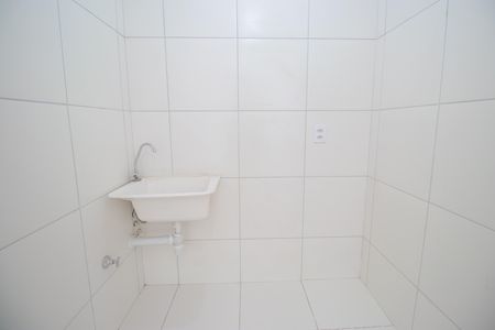 Apartamento para alugar com 40m², 2 quartos e sem vaga Apartamento para alugar com 40m², 2 quartos e sem vagaCozinha e Área de Serviço