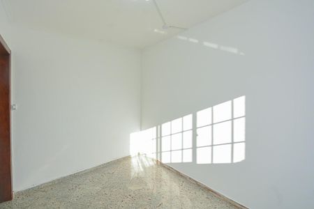Casa para alugar com 50m², 1 quarto e sem vaga Casa para alugar com 50m², 1 quarto e sem vagaQuarto