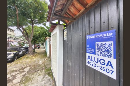 Fachada de casa à venda com 3 quartos, 205m² em Anil, Rio de Janeiro