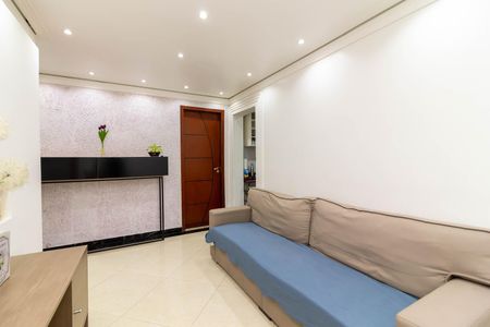 Sala de casa para alugar com 2 quartos, 70m² em Jardim Carlu, São Paulo