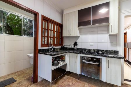 Casa à venda com 70m², 2 quartos e sem vaga Casa à venda com 70m², 2 quartos e sem vagaCozinha