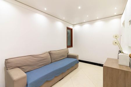Sala de casa para alugar com 2 quartos, 70m² em Jardim Carlu, São Paulo