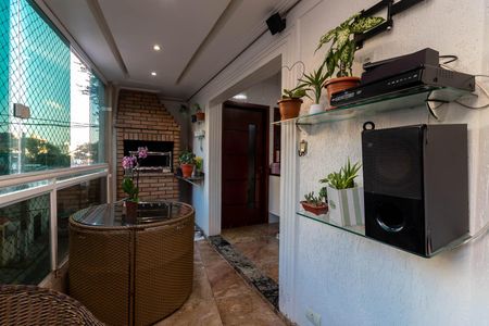 Casa à venda com 70m², 2 quartos e sem vaga Casa à venda com 70m², 2 quartos e sem vagaVaranda Gourmet