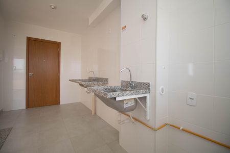 Apartamento para alugar com 54m², 2 quartos e 1 vaga Apartamento para alugar com 54m², 2 quartos e 1 vagaCozinha e Área de Serviço