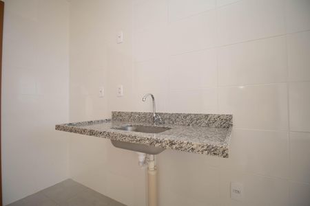Apartamento para alugar com 54m², 2 quartos e 1 vaga Apartamento para alugar com 54m², 2 quartos e 1 vagaCozinha e Área de Serviço