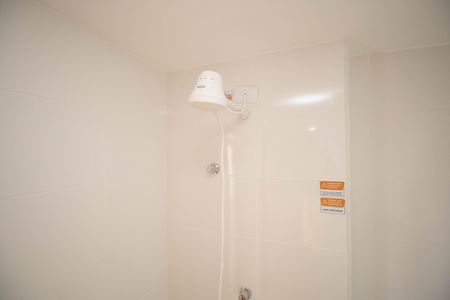 Apartamento para alugar com 54m², 2 quartos e 1 vaga Apartamento para alugar com 54m², 2 quartos e 1 vagaBanheiro da Suíte