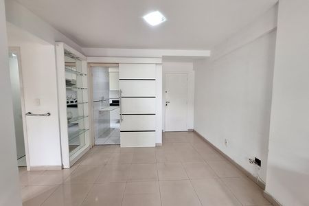 Sala de apartamento para alugar com 2 quartos, 62m² em Jardim Primavera, Duque de Caxias