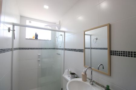 Casa de condomínio à venda com 129m², 3 quartos e 1 vagaBanheiro da suíte 1