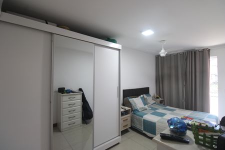 Casa de condomínio à venda com 129m², 3 quartos e 1 vagaSuíte 2