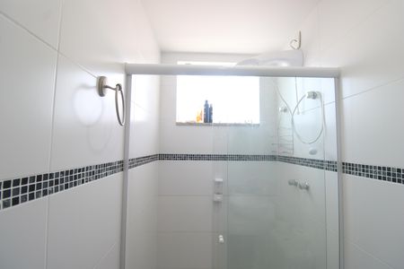 Casa de condomínio à venda com 129m², 3 quartos e 1 vagaBanheiro da suíte 1