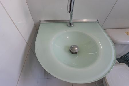 Apartamento à venda com 53m², 2 quartos e sem vaga Apartamento à venda com 53m², 2 quartos e sem vagaBanheiro