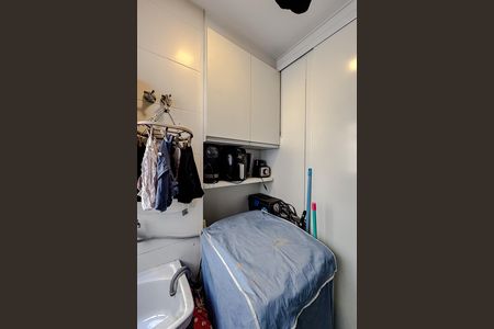 Apartamento à venda com 55m², 2 quartos e 1 vaga Apartamento à venda com 55m², 2 quartos e 1 vagaÁrea de Serviço