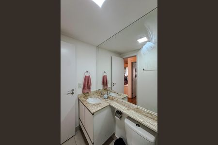 Apartamento à venda com 55m², 2 quartos e 1 vaga Apartamento à venda com 55m², 2 quartos e 1 vagaBanheiro