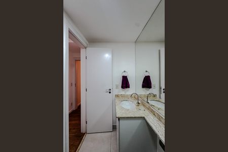 Apartamento à venda com 55m², 2 quartos e 1 vaga Apartamento à venda com 55m², 2 quartos e 1 vagaBanheiro da Suíte