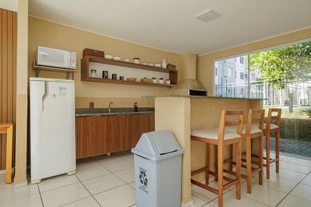 Apartamento para alugar com 50m², 2 quartos e 1 vaga Apartamento para alugar com 50m², 2 quartos e 1 vagaÁrea comum - Salão de festas