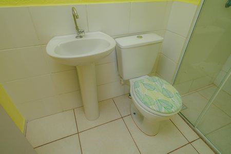 Banheiro de apartamento para alugar com 2 quartos, 50m² em Campo Grande, Rio de Janeiro