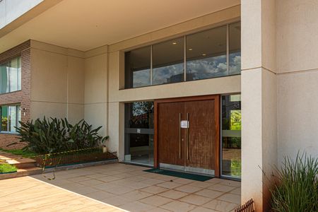 Fachada de apartamento à venda com 3 quartos, 155m² em Vila Sofia, São Paulo
