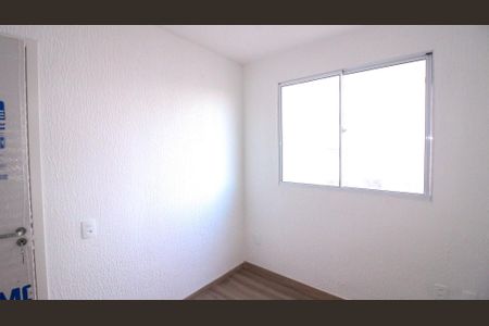 Quarto 2 de apartamento para alugar com 2 quartos, 32m² em Parque São Lourenço, São Paulo